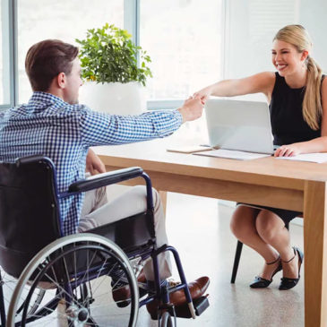 Pessoas com deficiência em home office: Como a empresa pode ajudar